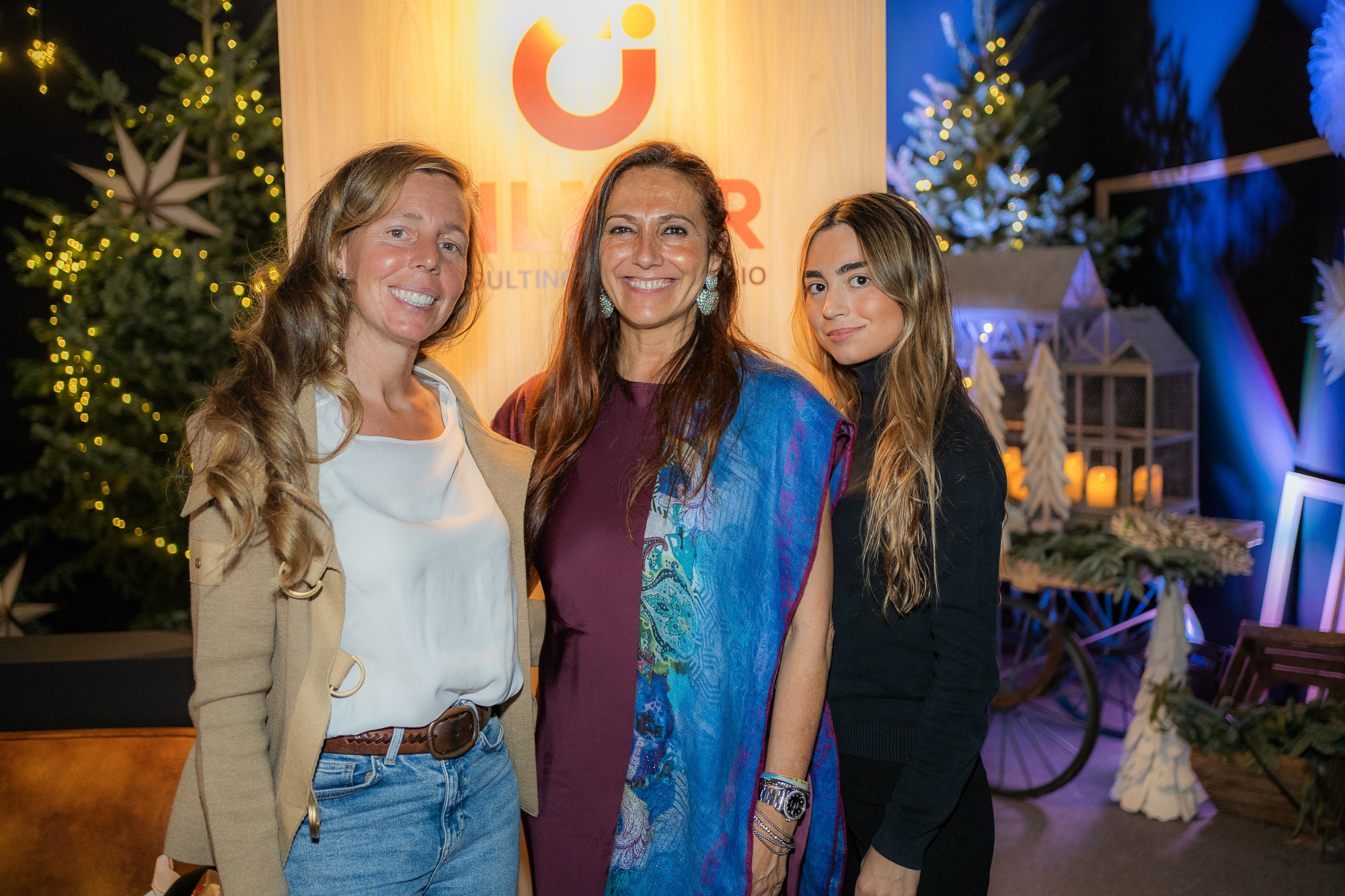 Begoña Ramirez con Carlota Aboukhair y Cristina Molina