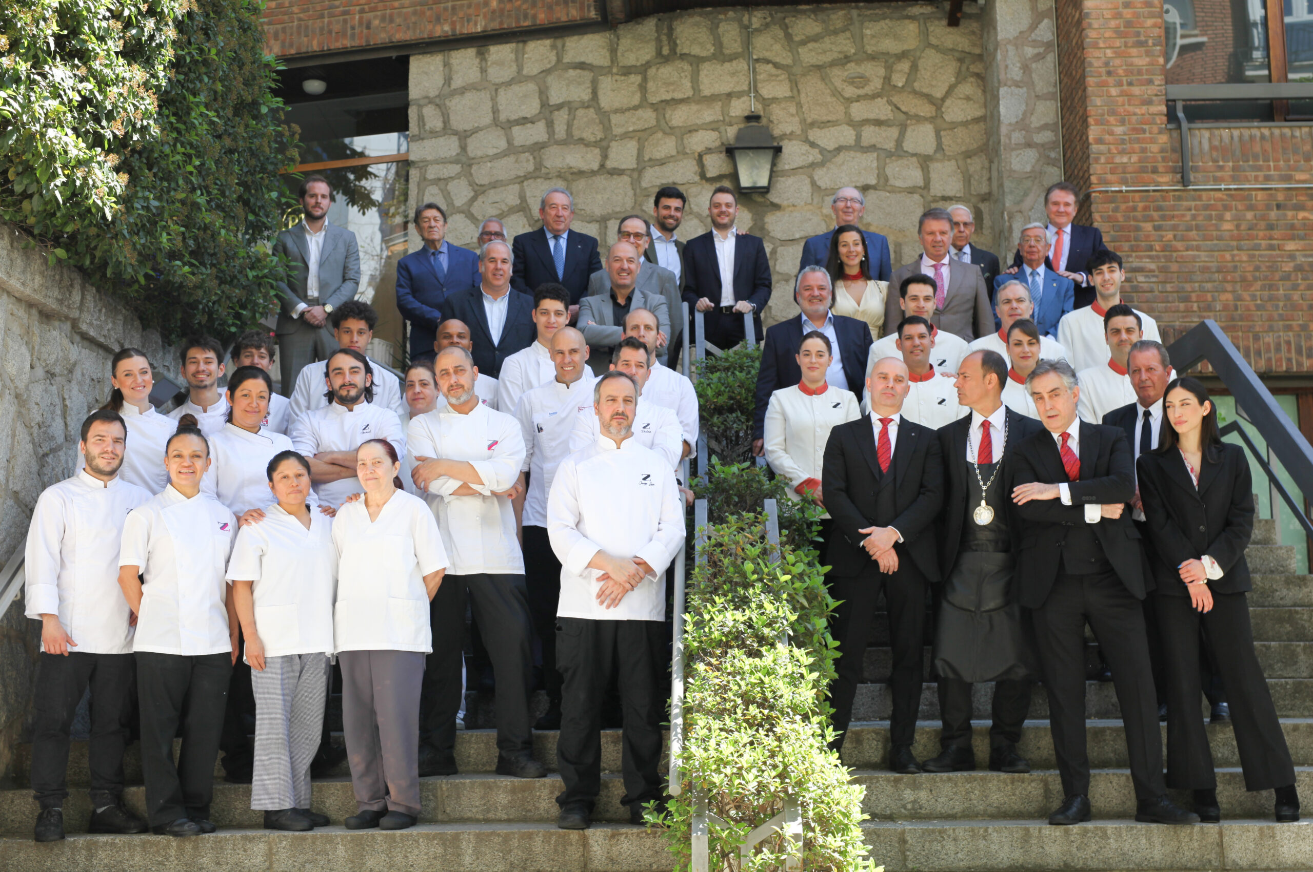 50 años de Zalacaín: Un libro para celebrar su legado gastronómico